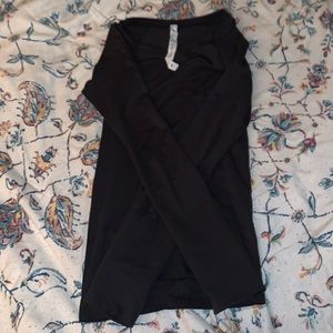 Black Lululemon Long sleeve swiftly tech 2.0